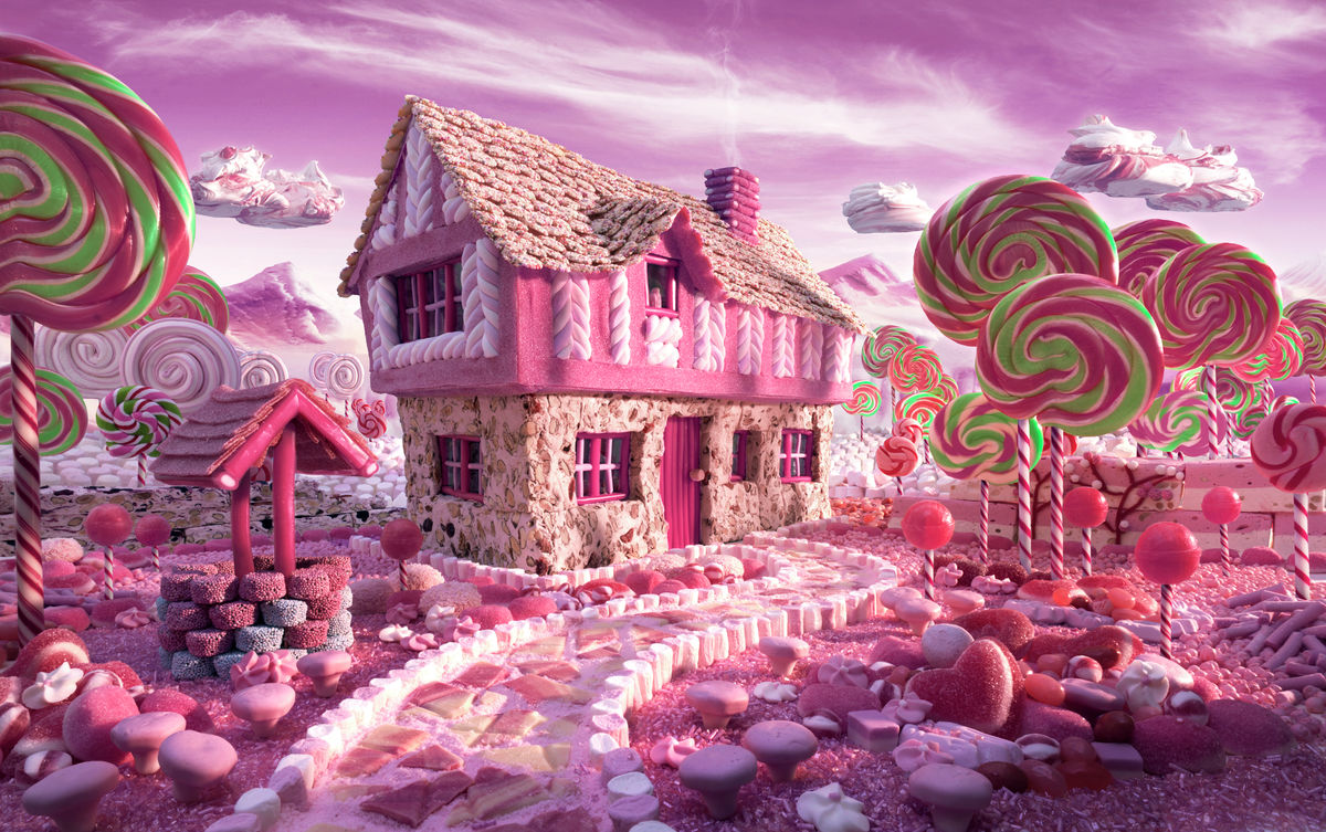 Candy Cottage Large